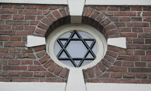 voormalige-synagoge-venster